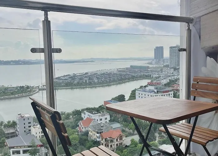 Huy Hoàng 2 Pn View Sea * Hạ Long